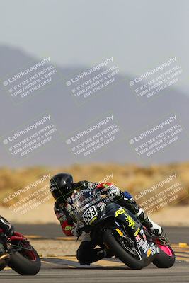 media/Mar-01-2025-Race Pace (Sat) [[ebf7b6e548]]/17-Vested (Turn 16) 210pm/